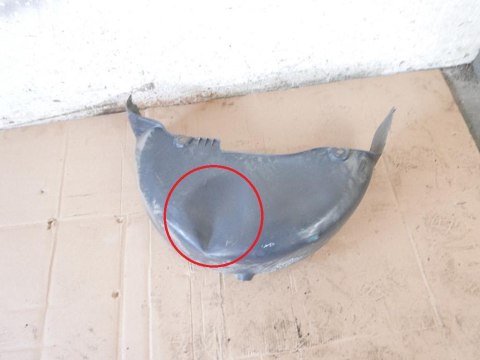 NADKOLE PRAWE TYŁ TYLNE MERCEDES V168 W168 01-04