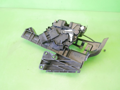 Centralny zamek lewy tył FORD FOCUS MK2 5D 04-07