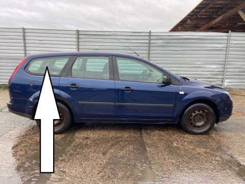 Szyba karoseryjna prawa tył FORD FOCUS MK2 5D 04-07