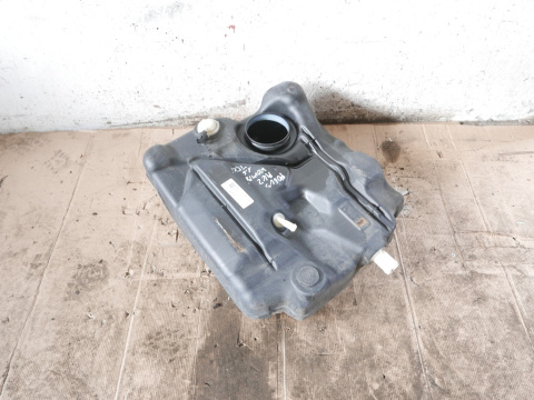 Zbiornik bak paliwa FORD FOCUS MK2 1.6 TDCI KOMBI 04-07 Zbiornik bak paliwa FORD FOCUS MK2 1.6 TDCI KOMBI 04-07