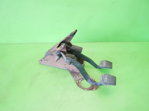 Pedał sprzęgła + hamulca FORD TRANSIT MK6 2.0 TDDI 00-06