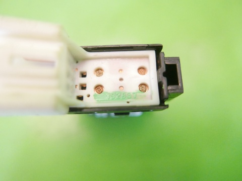 Przełącznik szyby prawy przód SUZUKI ALTO VII GF 09-15