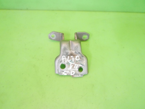 Zawias prawy przód góra zkw SUZUKI ALTO VII GF 09-15