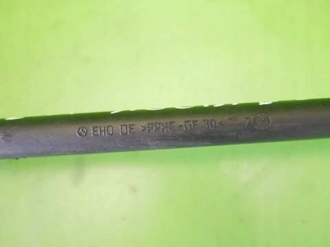 RURKA PRZEWÓD WĄŻ WODY MERCEDES W211 3.0CDI V6 02-