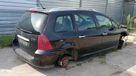 ROLETA BAGAŻNIKA TYŁ TYLNA PEUGEOT 307 SW PHI 01-