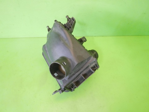 Obudowa filtra powietrza NISSAN QASHQAI I J10 2.0 16V 06-09