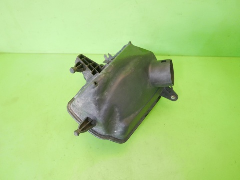 Obudowa filtra powietrza NISSAN QASHQAI I J10 2.0 16V 06-09