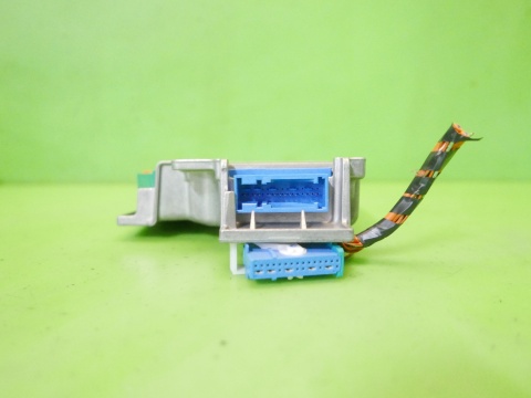 Moduł sensor airbag 13170589 OPEL VECTRA C GTS 2.2 16V Z22YH