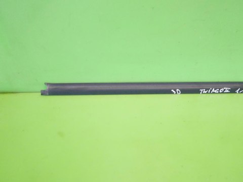 LISTWA ZGARNIAJĄCA LEWA PRZÓD RENAULT TWINGO II 3D