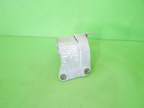 Osłona półosi przegubu 1J0407721B SEAT IBIZA IV 6J 1.9TDI 08-12 Osłona półosi przegubu 1J0407721B SEAT IBIZA IV 6J 1.9TDI 08-12