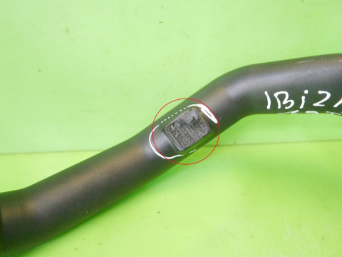 Rura przewód powietrza 6J0145762 SEAT IBIZA IV 6J 1.9TDI 08-12 Rura przewód powietrza 6J0145762 SEAT IBIZA IV 6J 1.9TDI 08-12