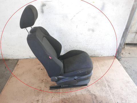 Fotel prawy przód siedzenie pasażera SEAT IBIZA IV 6J HB 5D 08-12 Fotel prawy przód siedzenie pasażera SEAT IBIZA IV 6J HB 5D 08-12
