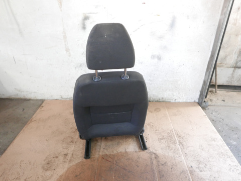 Fotel prawy przód siedzenie pasażera SEAT IBIZA IV 6J HB 5D 08-12 Fotel prawy przód siedzenie pasażera SEAT IBIZA IV 6J HB 5D 08-12