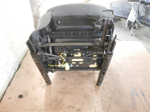Fotel prawy przód siedzenie pasażera SEAT IBIZA IV 6J HB 5D 08-12 Fotel prawy przód siedzenie pasażera SEAT IBIZA IV 6J HB 5D 08-12