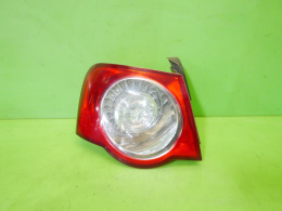 Lampa lewa tył w błotnik 3C5945095C VW PASSAT B6 SEDAN 05-09