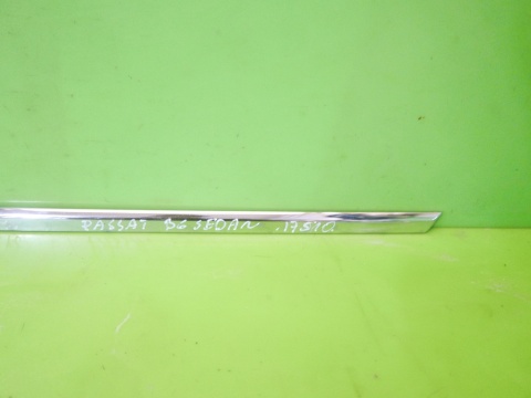Listwa drzwiowa lewa tył VW PASSAT B6 SEDAN 05-09 Listwa drzwiowa lewa tył VW PASSAT B6 SEDAN 05-09