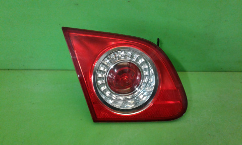 Lampa lewa tył w klapę 3C5945093E VW PASSAT B6 SEDAN 05-09