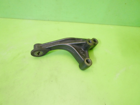 Łapa silnika ALFA ROMEO 147 1.9 JTDM 16V 04-06