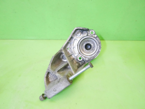Łapa wahacza amortyzatora prawa ALFA ROMEO 147 1.9 JTDM 16V 04-06 Łapa wahacza amortyzatora prawa ALFA ROMEO 147 1.9 JTDM 16V 04-06