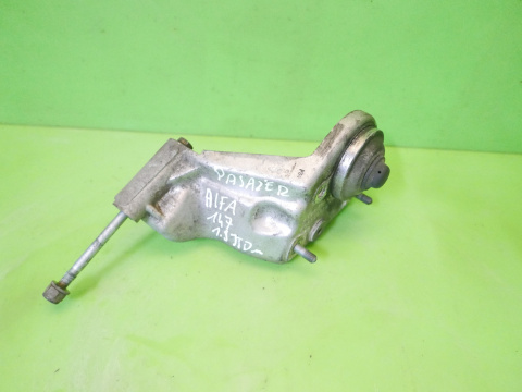 Łapa wahacza amortyzatora prawa ALFA ROMEO 147 1.9 JTDM 16V 04-06 Łapa wahacza amortyzatora prawa ALFA ROMEO 147 1.9 JTDM 16V 04-06