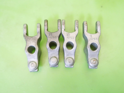 Łapka mocowanie wtrysku wtryskiwaczy 4763 ALFA ROMEO 147 1.9 JTDM Łapka mocowanie wtrysku wtryskiwaczy 4763 ALFA ROMEO 147 1.9 JTDM