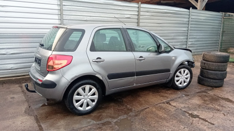 Błotnik prawy tył tylny poszycie ZCD SUZUKI SX4 I EY HB 5D 06-09 Błotnik prawy tył tylny poszycie ZCD SUZUKI SX4 I EY HB 5D 06-09