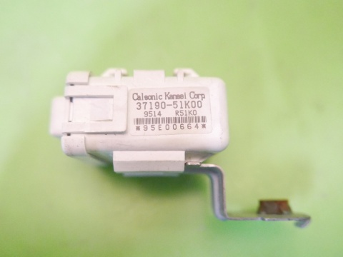 Przekaźnik moduł centralnego zamka 37190-51K00 SUZUKI SX4 I EY 06-09