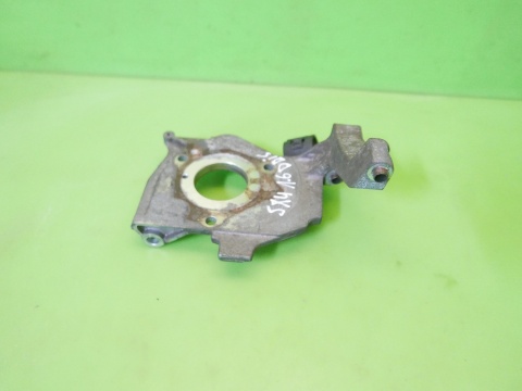 Łapa pompy wtryskowej 9654959880 SUZUKI SX4 I EY 1.6 DDIS 06-09
