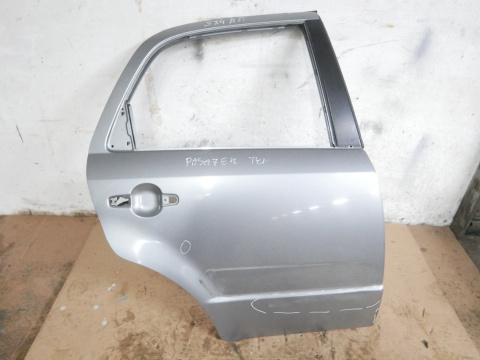 Drzwi prawe tył ZCD SUZUKI SX4 I EY HB 5D 06-09 Drzwi prawe tył ZCD SUZUKI SX4 I EY HB 5D 06-09
