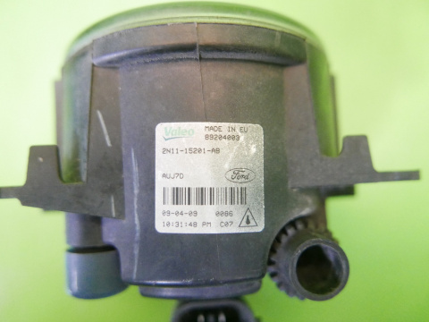 Halogen lewy przeciwmgłowy 89204003 Valeo FORD FOCUS MK2 FL 07-11 Halogen lewy przeciwmgłowy 89204003 Valeo FORD FOCUS MK2 FL 07-11