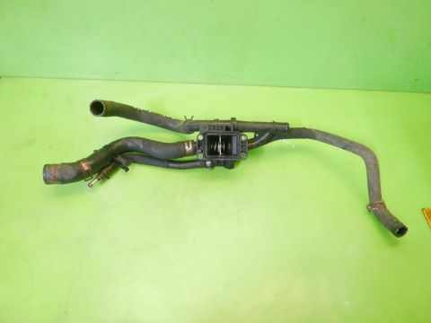 Obudowa termostatu węże wody 9670253780 SUZUKI SX4 I EY 1.6 DDIS 06-09 Obudowa termostatu węże wody 9670253780 SUZUKI SX4 I EY 1.6 DDIS 06-09
