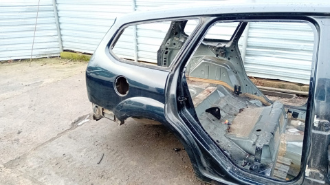 Błotnik poszycie prawy tył F3 FORD FOCUS MK2 FL KOMBI 07-11 Błotnik poszycie prawy tył F3 FORD FOCUS MK2 FL KOMBI 07-11
