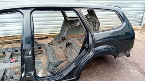 Błotnik poszycie lewy tył F3 FORD FOCUS MK2 FL KOMBI 07-11 Błotnik poszycie lewy tył F3 FORD FOCUS MK2 FL KOMBI 07-11