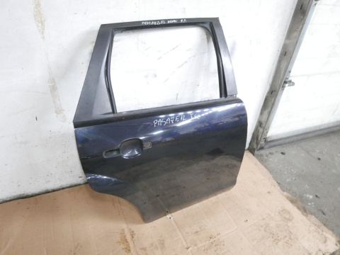 Drzwi prawe tył F3 FORD FOCUS MK2 FL 5D KOMBI 07-11 Drzwi prawe tył F3 FORD FOCUS MK2 FL 5D KOMBI 07-11