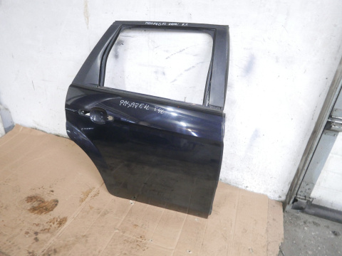 Drzwi prawe tył F3 FORD FOCUS MK2 FL 5D KOMBI 07-11 Drzwi prawe tył F3 FORD FOCUS MK2 FL 5D KOMBI 07-11