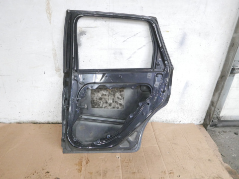 Drzwi prawe tył F3 FORD FOCUS MK2 FL 5D KOMBI 07-11 Drzwi prawe tył F3 FORD FOCUS MK2 FL 5D KOMBI 07-11
