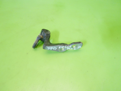 Zawias drzwiowy prawy przód dół F3 FORD FOCUS MK2 FL 07-11 Zawias drzwiowy prawy przód dół F3 FORD FOCUS MK2 FL 07-11