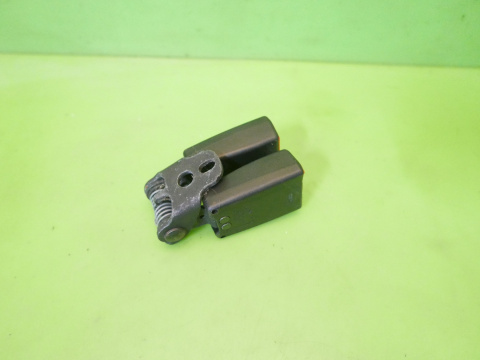 Zatrzask pasa tył tylny 4M51A613K21AA FORD FOCUS MK2 FL 5D Zatrzask pasa tył tylny 4M51A613K21AA FORD FOCUS MK2 FL 5D