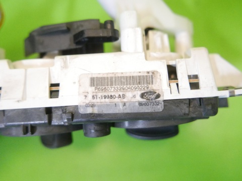 Panel sterowania nawiewem 7M5T19980AB FORD FOCUS MK2 FL 07-11