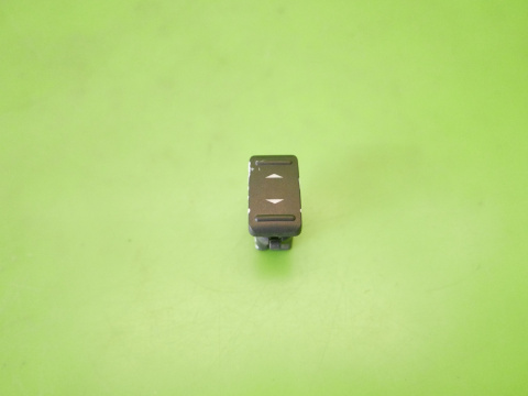 Przełącznik szyby lewy tył 7M5T14529AA FORD FOCUS MK2 FL 07-11 Przełącznik szyby lewy tył 7M5T14529AA FORD FOCUS MK2 FL 07-11