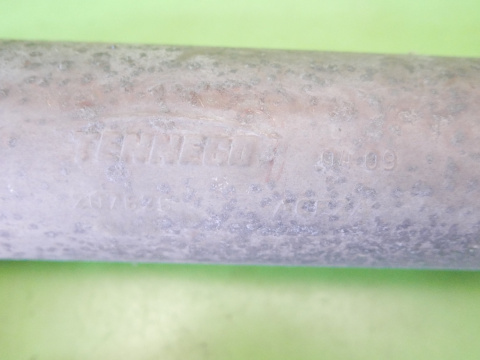 Tłumik środkowy Tenneco FORD FOCUS MK2 FL 1.6 16V KOMBI 07-11 Tłumik środkowy Tenneco FORD FOCUS MK2 FL 1.6 16V KOMBI 07-11