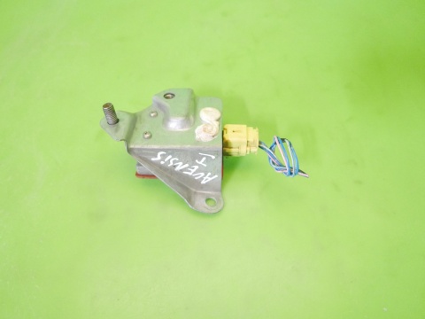 Czujnik uderzeniowy lewy 8983005020 TOYOTA AVENSIS T22 FL 1.6 00-03