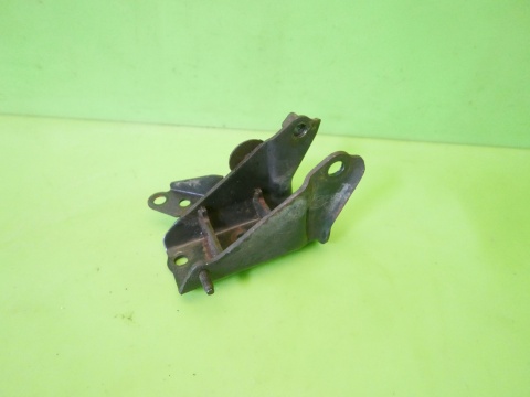 Łapa wspornik skrzyni biegów TOYOTA AVENSIS T22 FL 1.6 16V 00-03