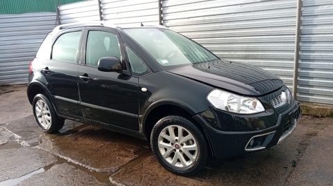 Łapa wspornik linek zmiany biegów FIAT SEDICI I FL 1.6 16V 09-14