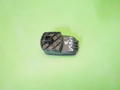 Przełącznik szyb prawy przód 13189333 RW OPEL CORSA D 06-11