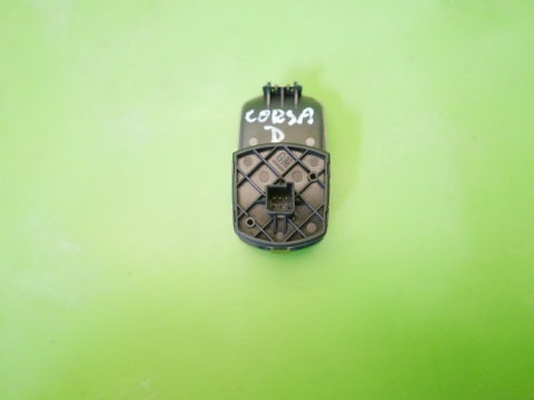 Przełącznik szyb prawy przód 13189333 RW OPEL CORSA D 06-11