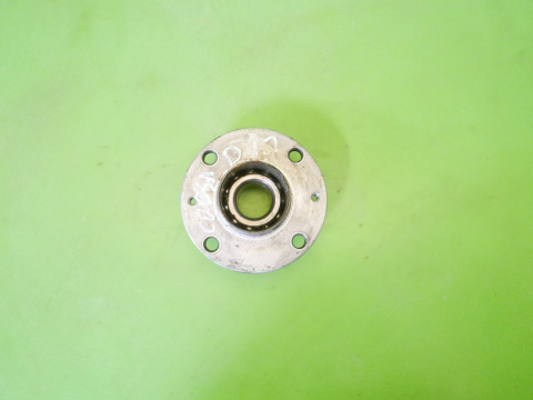 Piasta koła lewa tył OPEL CORSA D 1.2 16V 06-11 Piasta koła lewa tył OPEL CORSA D 1.2 16V 06-11