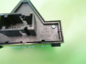Przełącznik świateł awaryjnych 13189529 AU OPEL CORSA D 06-11