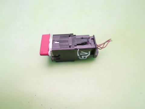 Przełącznik świateł awaryjnych 1K0953509A VW GOLF V 03-09 Przełącznik świateł awaryjnych 1K0953509A VW GOLF V 03-09
