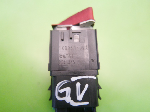 Przełącznik świateł awaryjnych 1K0953509A VW GOLF V 03-09 Przełącznik świateł awaryjnych 1K0953509A VW GOLF V 03-09
